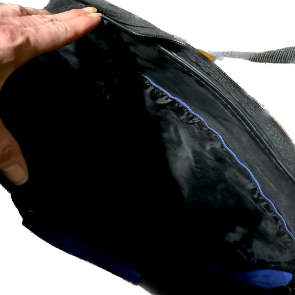 NATIONAL HIGH SCHOOL RODEO ASSOC MESSENGER CANVAS LAPTOP SHOULDER BAG W/POCKETS - Picture 5 of 6